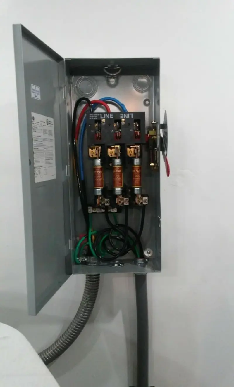 Three-phase disconnect switch installed for Electrical Wiring & Rewiring in Spearfish